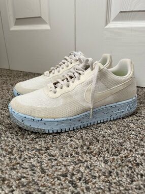 Women’s Nike Air Force 1 Low Crater Fkynit Size 10.5